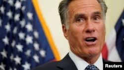 U.S. Senator Mitt Romney (file photo)