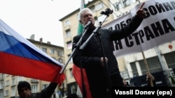 Bulgarian ulranationalist Volen Siderov has been accused of making incendiary statements, such as claiming that the mass murder of Jews by Nazis was a "great deception." (file photo)