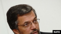 Yunos Qanuni, speaker of the Afghan parliament