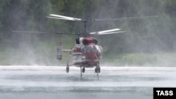 A Ka-32 helicopter at a defense-industry exhibition in Yekaterinburg. (file photo)