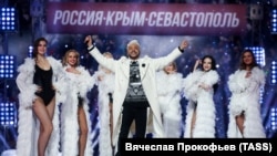 Rossiyalik ashulachi Filipp Kirkorov.