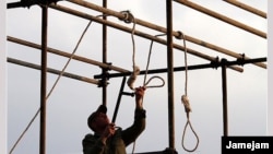 Rights activists estimate that Iran has executed several hundred people this year. (file photo)