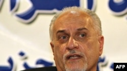 Oil Minister Husayn al-Shahristani (file photo)