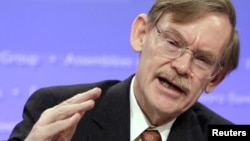 Outgoing World Bank President Robert Zoellick