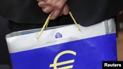 Greece is expected to receive 12 billion euros from the eurozone