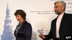 EU foreign-policy chief Catherine Ashton (left) and chief Iranian nuclear negotiator Said Jalili meet in Moscow on June 18.