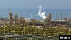 Iranian petrochemical exports are expected to suffer a major drop.