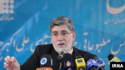 Ali Akbar Javanfekr at his press conference on November 21