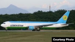 Uzbekistan airways учоғи.